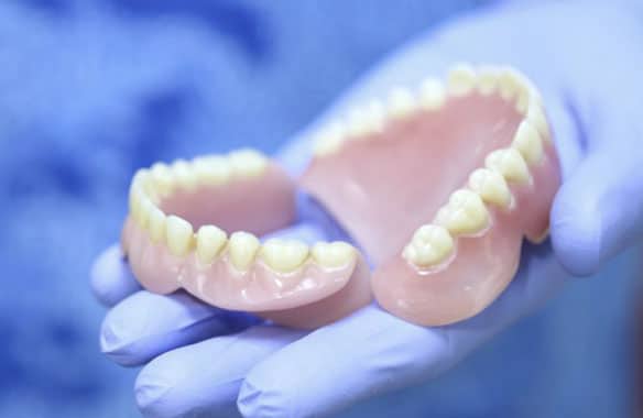 img-Life-expectancy-of-dental-restorations
